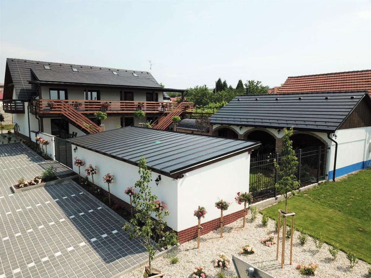 Apartmany Pod Palavou Starovicky Zewnętrze zdjęcie